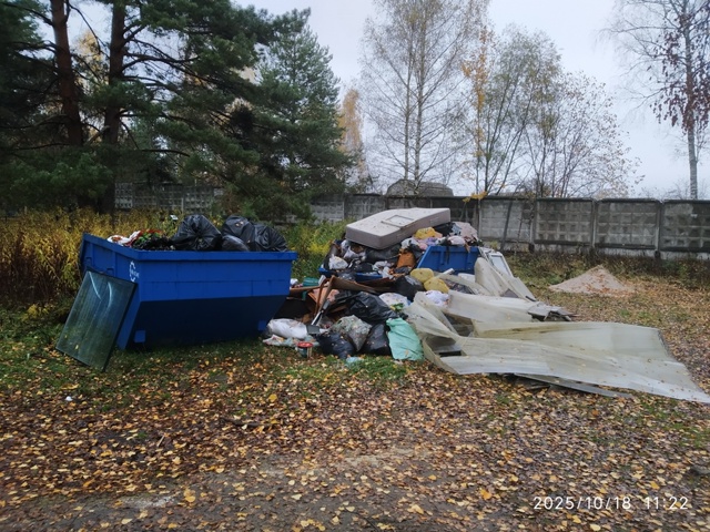 Я не знаю, анекдотом от нашей мэрии ЭТО назвать или при?...