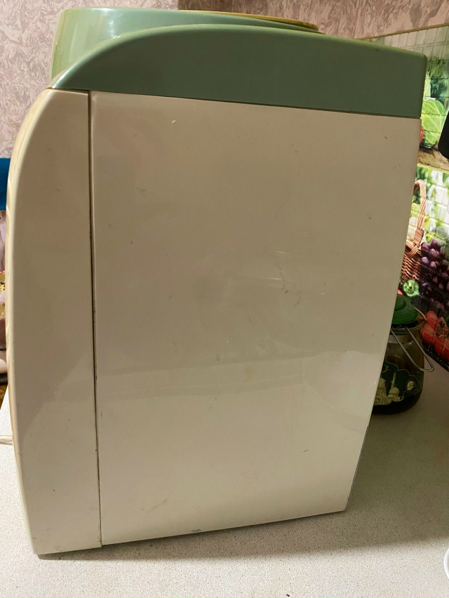 продам кулер для воды
цена 2500
телефон: 89878639302
звонить,и?...