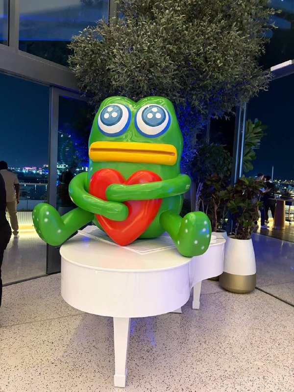 Джони, гуки на деревьях!
@givemetonru