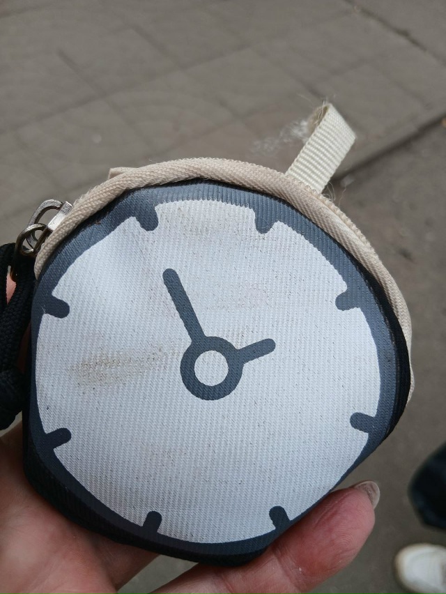 Кто потерял кошелёк у пятерочки на Свердлова 109? Обраща...