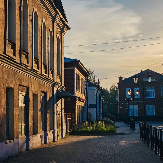 Спокойной ночи, Вельск! ?
?: Сергей Мишин