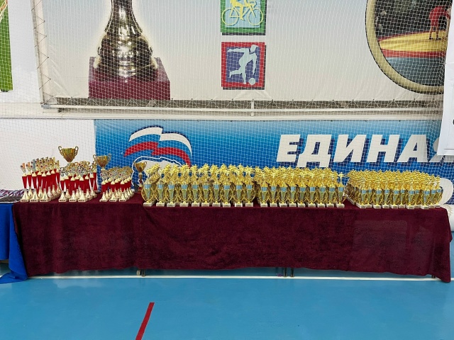 Когда восходит солнце над городом Гагарин— вспоминае?...