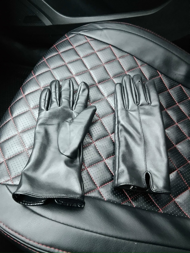 Анонимно ) оставлены в такси 924.24.44