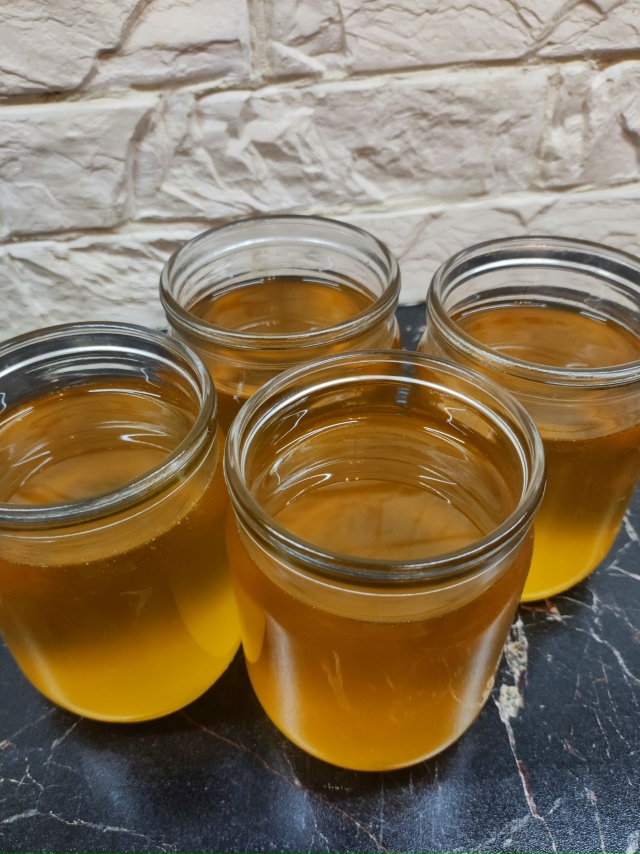 Принимаю заказы на Масло сливочное крестьянское, прои?...