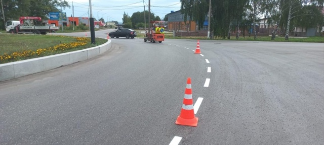 Разметку нанесли на кольце в районе хлебозавода и памя...
