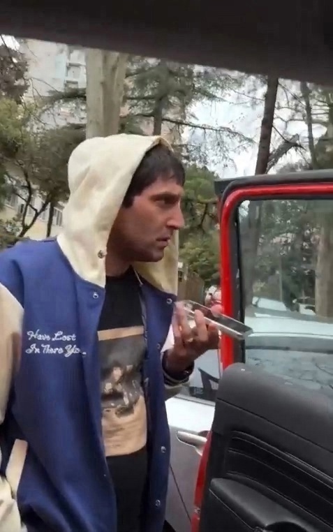 Китайский автопром как обычно выкидывает приколы...