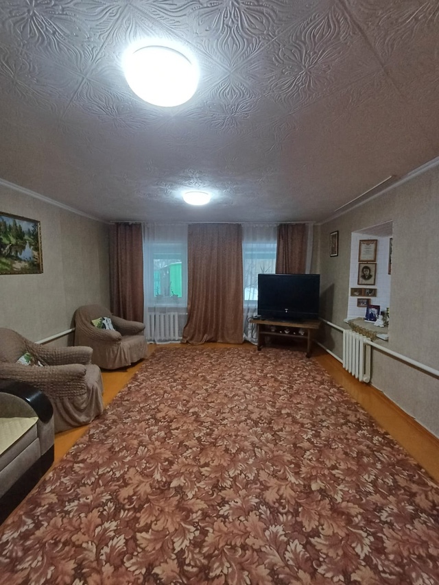 🏡 Агентство недвижимости «Диана»
п. Акбулак, пер. Пл?...