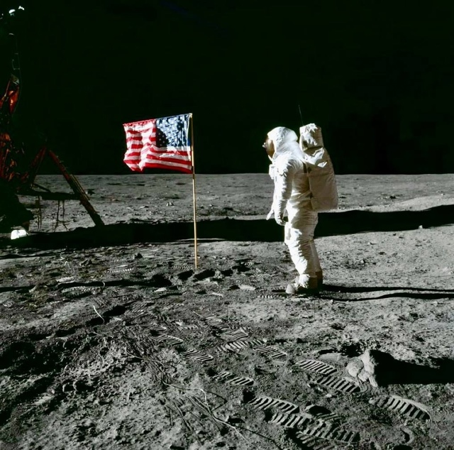 56 лет назад люди впервые ступили на Луну.
Нет никаких с...