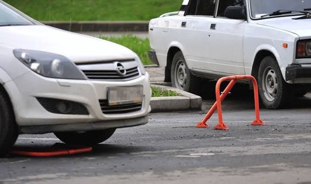 ‼😡Штраф за «самозахват» парковочного места во дворе....