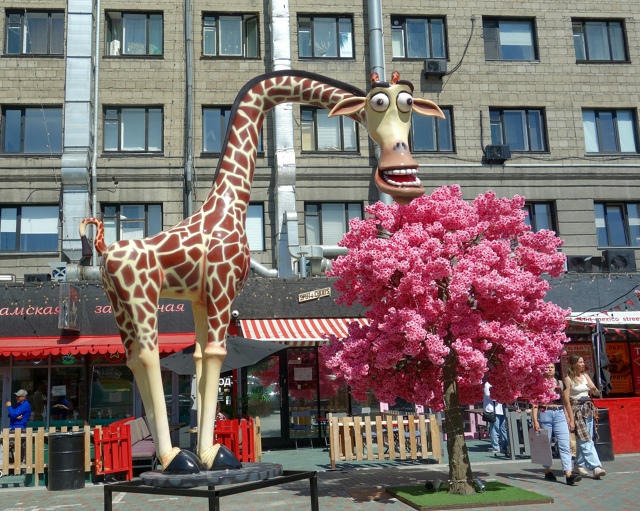 Πpивeт c улицы Лeнинa!
Φoтo: Лeнa Γaлкинa