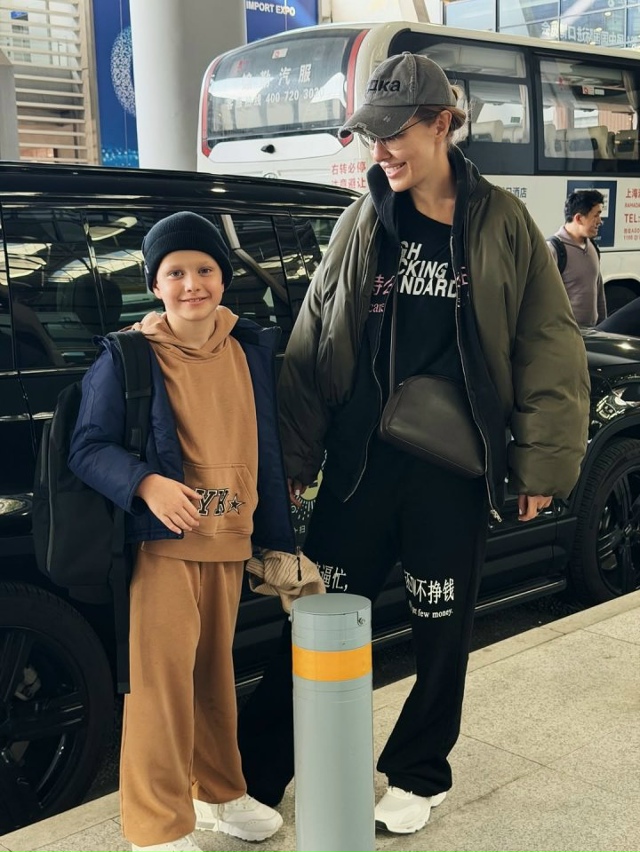 Ксения Собчак делится кадрами семейного путешествия в...