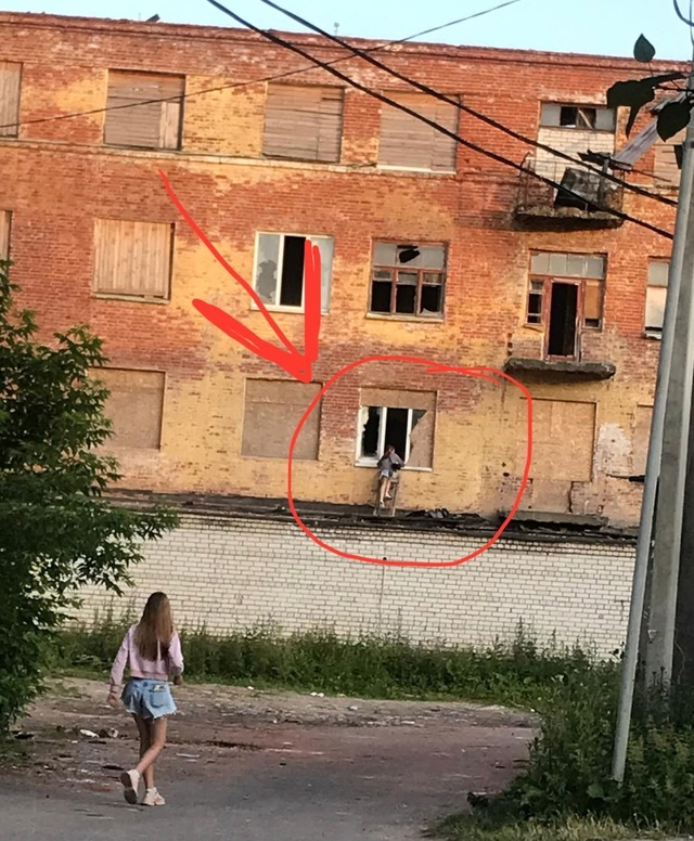 Когда наведут порядок?!
Каждый день собирается толпа м...