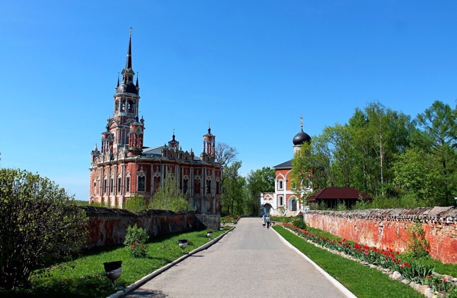 В Можайске благоустроят территорию Кремля
Ландшафтны?...