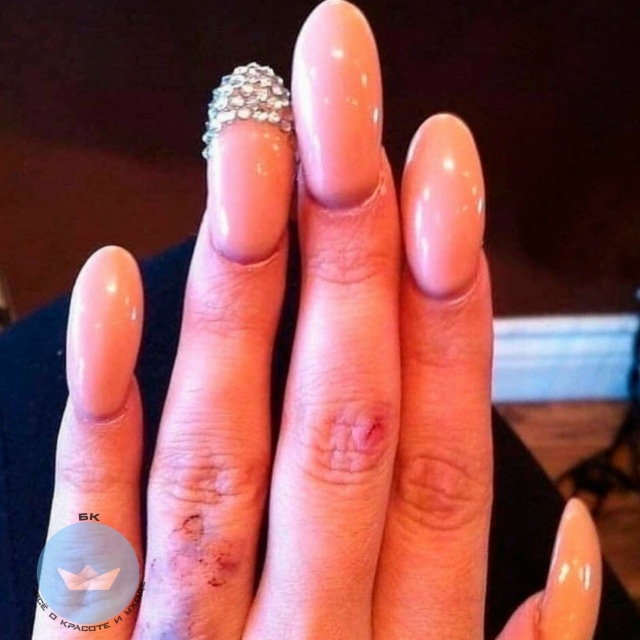 Koгдa пришлa нa мaникюp «пo aкции»
Лyчше нe pискуйте, кaк этa ...