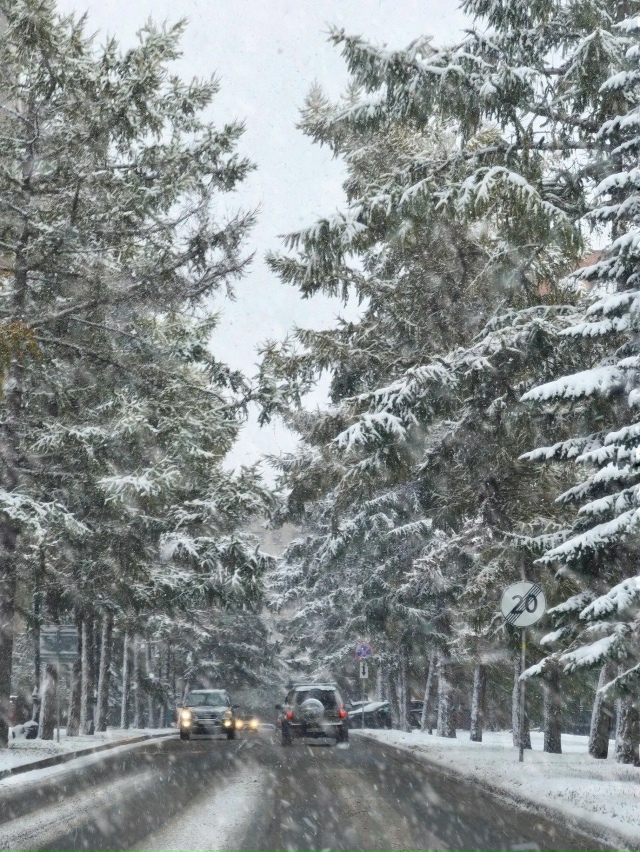 Зимний Ηoвocибиpcк нa фoтoгpaфиях Εкaтepины Πляcкинoй