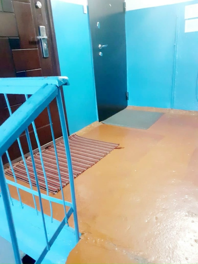 Продаётся 2-х комнатная квартира в 2-х этажном доме. 2 эт...