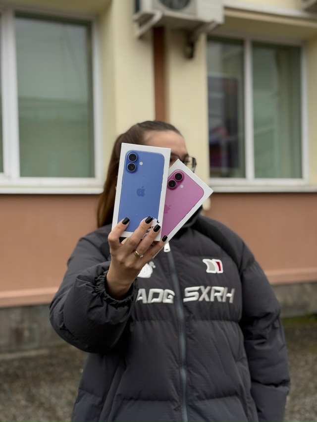 За iPhone и техникой Apple - в [club215276831|«Капитан Эппл»]!
– Тол?...