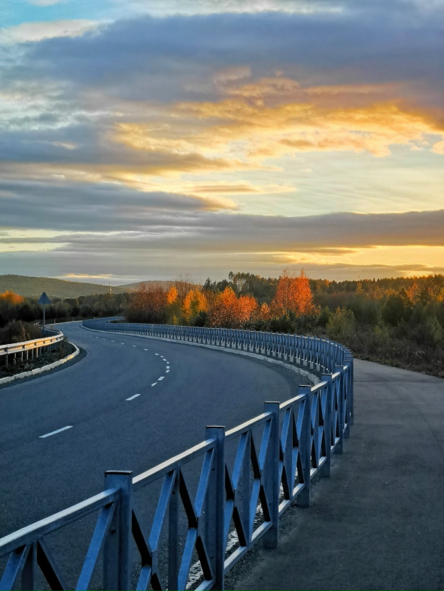 Если вы ещё не бегали на закате, обязательно попробуйт?...
