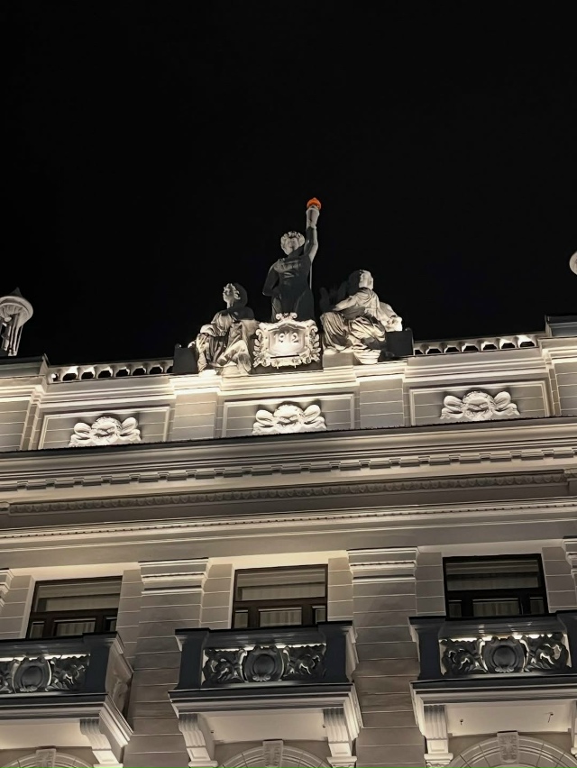 Прогулка по ночному городу 🌃