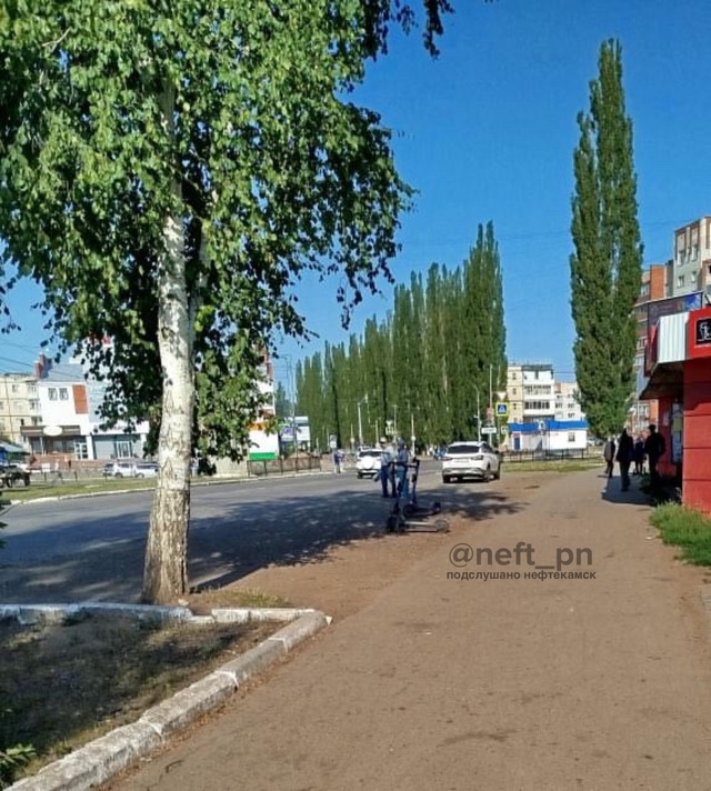 Парковка на остановке разве разрешена?