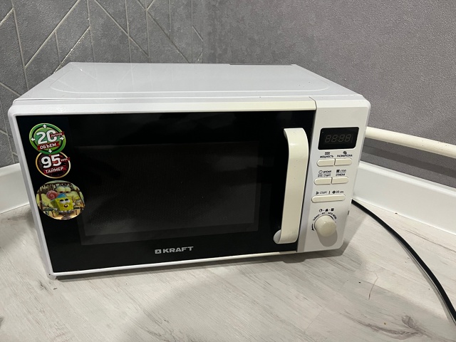 Продам
Стулья 6 штук , микроволновая печь
Тел:89538378400