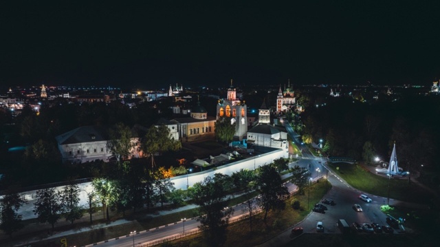 Красота ночного Ярославля 😍
📸 Александр Давидик