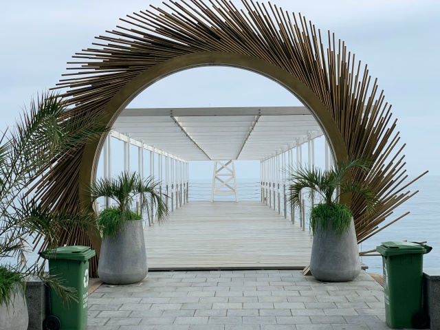 Ноябрь в Ялте. Просто фото на телефон.