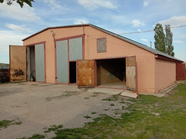 Продам или сдам в аренду гараж
140кв.м со всеми подключе?...