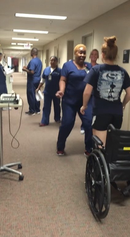 Когда рядом с тобой настоящий человек, все становится ?...