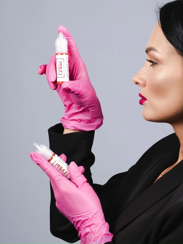 Добрый день, меня зовут Царукян Юлия 🌷
Я мастер декора...