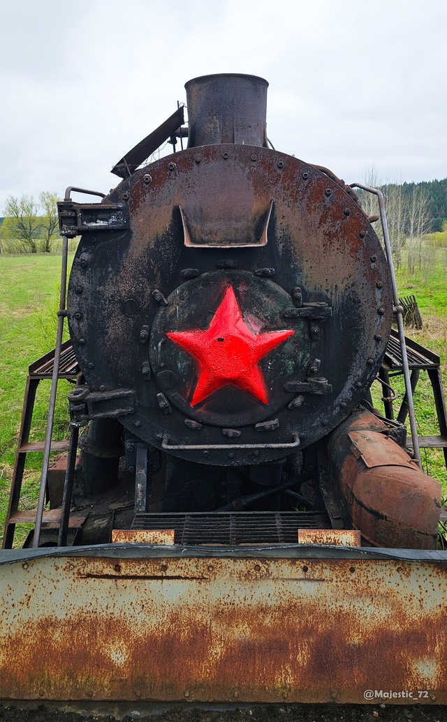 Кладбище паровозов 🚂☠
📸Владимир Каровец
