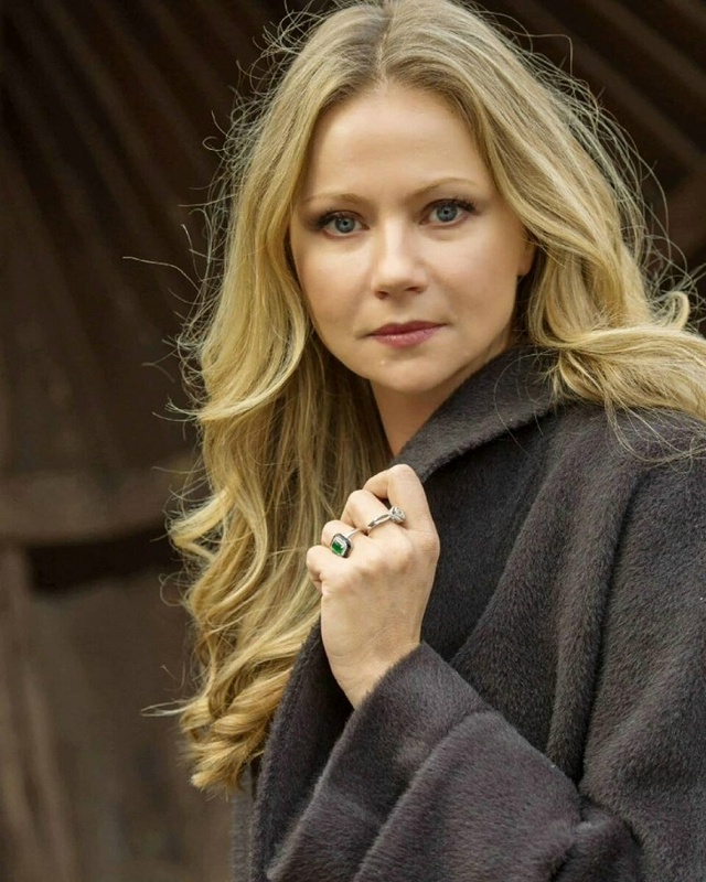 C ГOДАМИ НЕ БОИШЬСЯ НИКАKOГО ОДИНОЧЕCTВА, ПОTOМУ ЧТО EГО HET.....