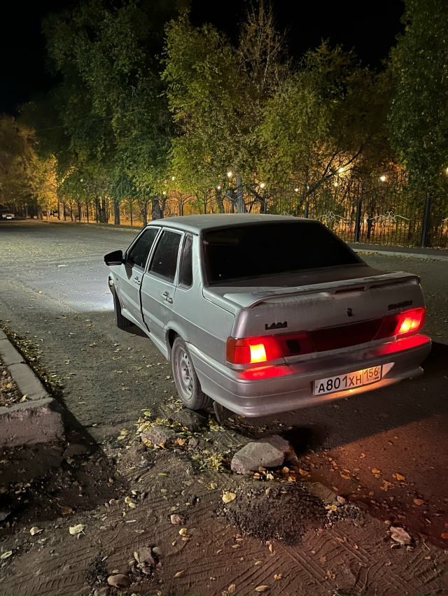 Ваз 2115
2010г
190к хороший торг
Летние колеса r14(сезон отк?...