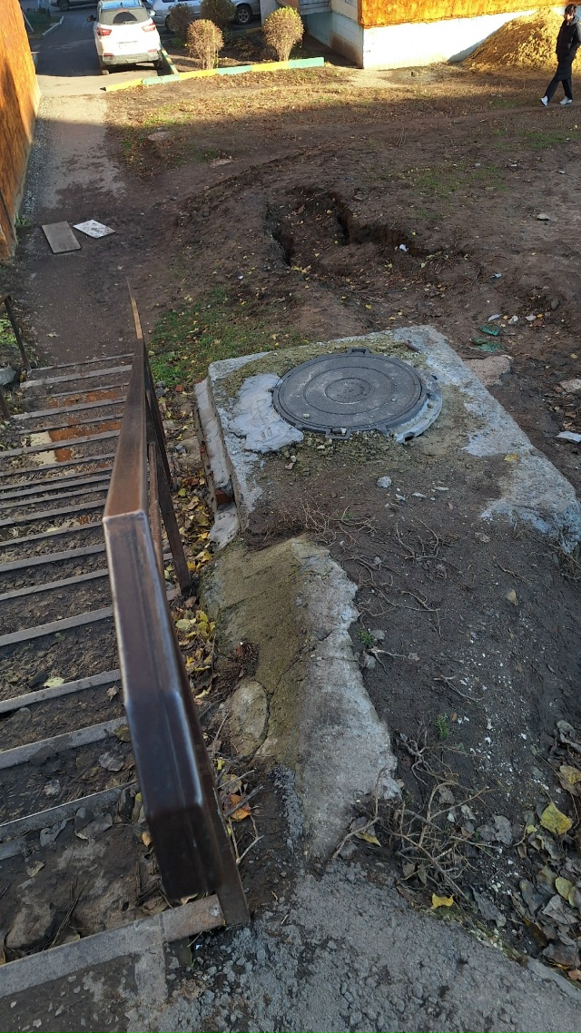 Всем привет!
Вот что творится в районе стадион. Там ход...