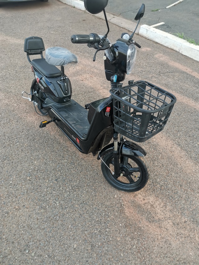 Продам новый электроскутер!
Новыe акб увеличенной ёмко...