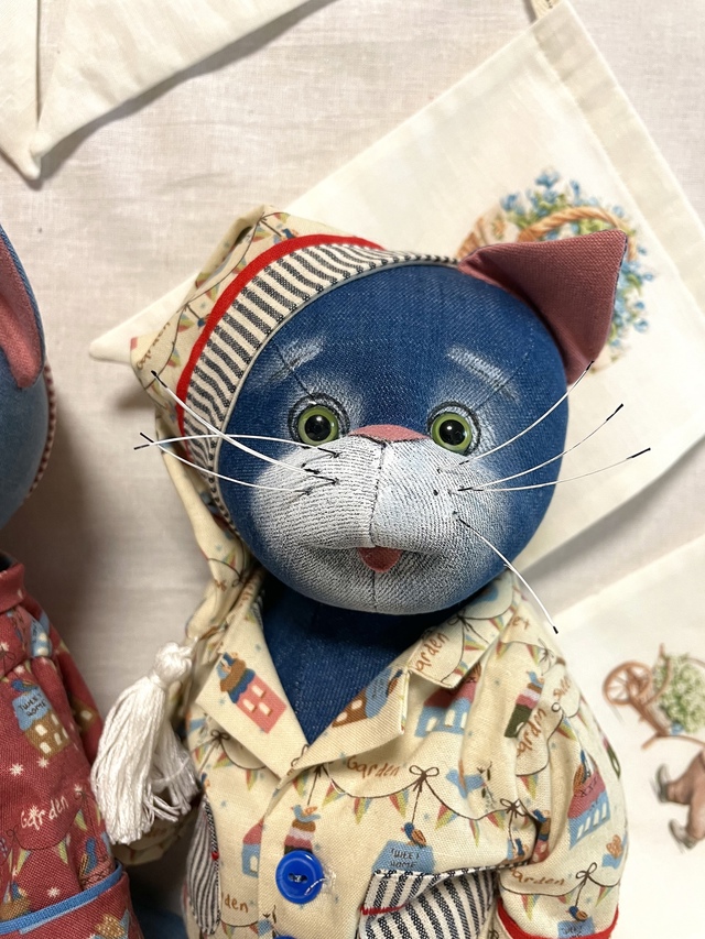 Котики джинсовые животики