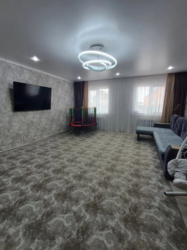 🏡 Агентство недвижимости «Диана»
п. Акбулак, пер. Ве?...