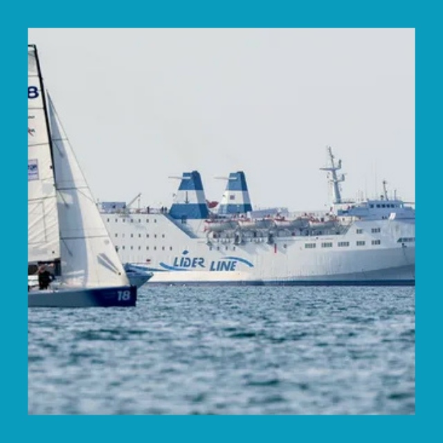 Почему паром не пустили в Сочи?
Паром Seabridge, следовавши...