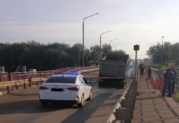 Ситуация с Митяевским мостом складывается следующим о...