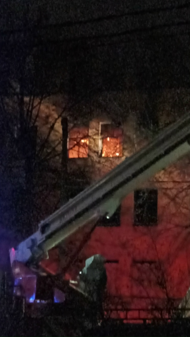 И опять, и снова, и заного, наш 5-тый дом...
Анон