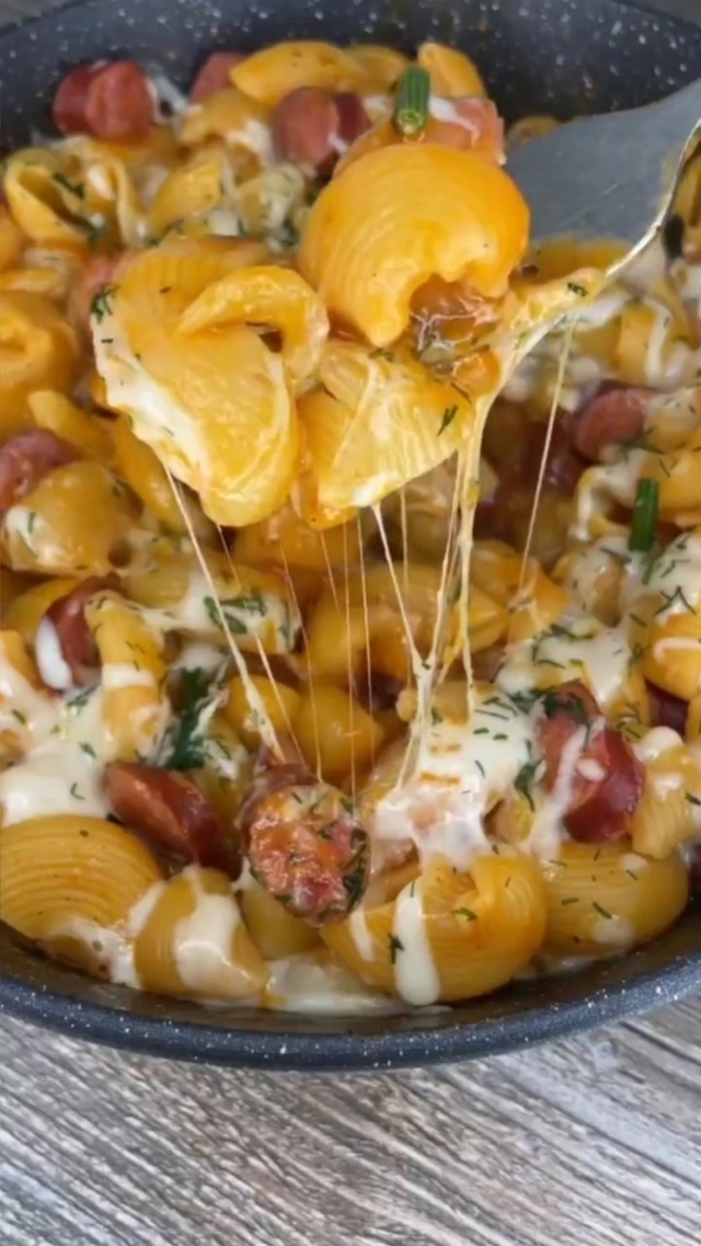 Нереально вкусная паста с копчеными колбасками - самый...