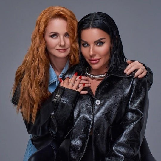 Группа t.A.T.u. возвращается 😅
Экс-участницы легендарно...