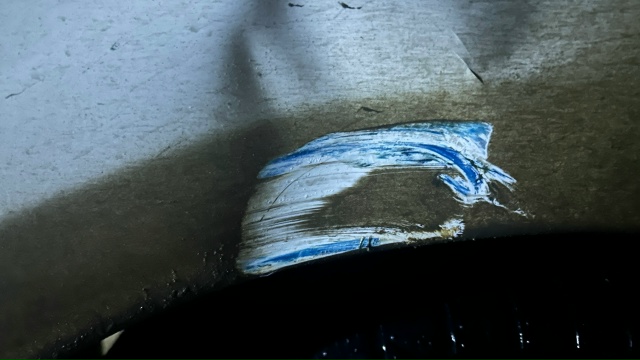 Сегодня ночью на стоянке за общежитием лесного техник?...