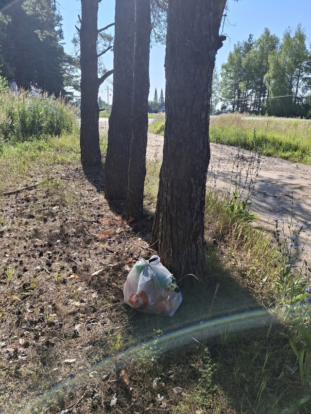 Моему возмущению нет предела. Что за недоносок не смог ...