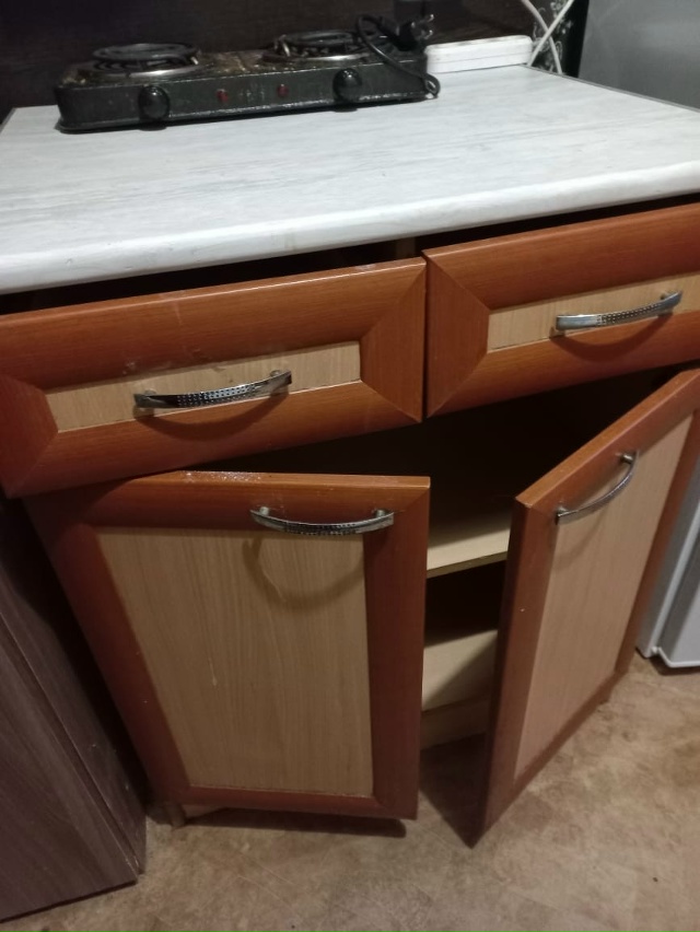 Отдам самовывоз. 2этаж.