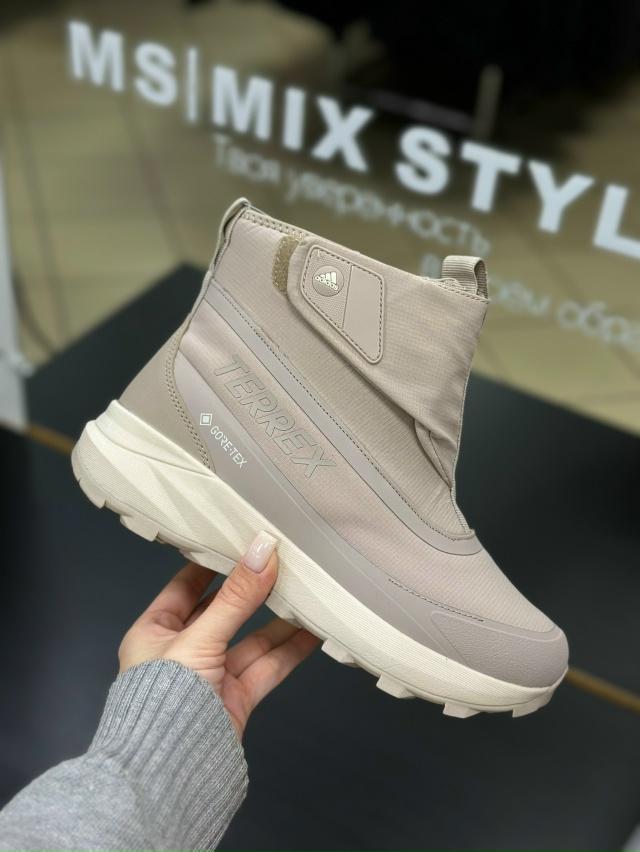 erid: 2VtzquZYBqx
ЖЕНСКИЕ МОДЕЛИ ЗИМНЕЙ ОБУВИ ❄️❄️❄️
Магаз...