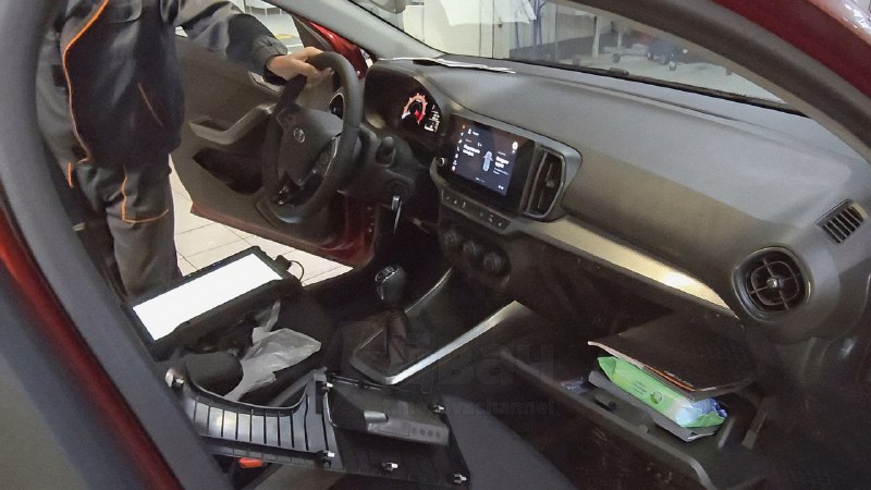 Наберите воздуха: у новых Lada Iskra массово отказывает электроника из-за… перепутанных предохраните