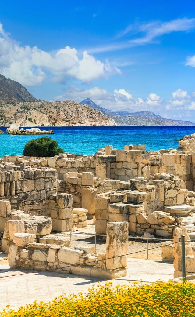 🌍 Кипр — остров, где история и море встречаются под со...