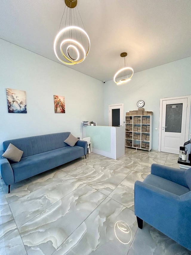 Бесплатно = Консультация врача + План лечения + Снимок з...