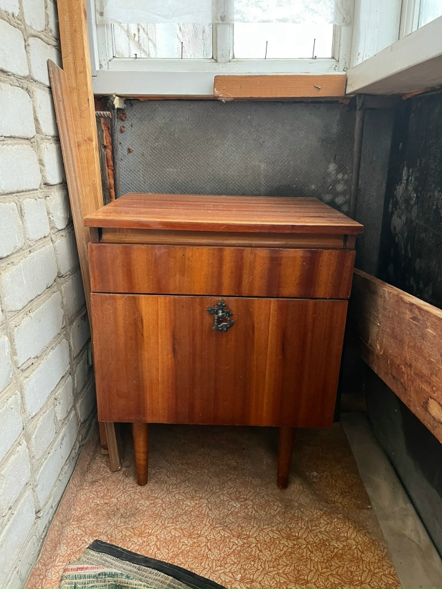 Отдам мебель в хорошем состоянии. Самовывоз. Тел 922-302-42-...